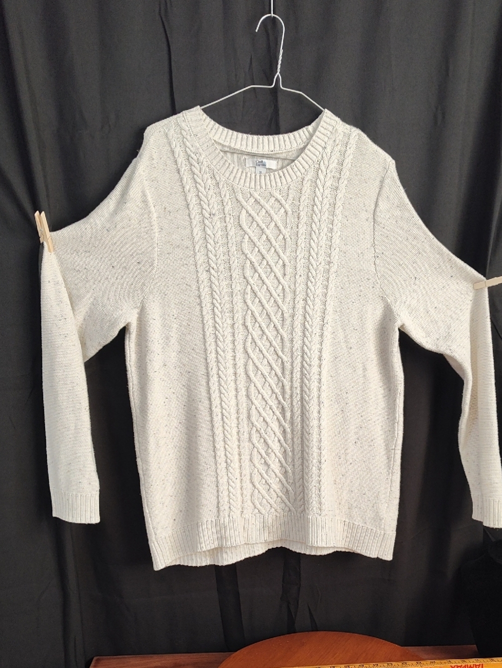 Croft & Barrow Soft Cream Preppy Pull Over Knit Crew Neck Sweater